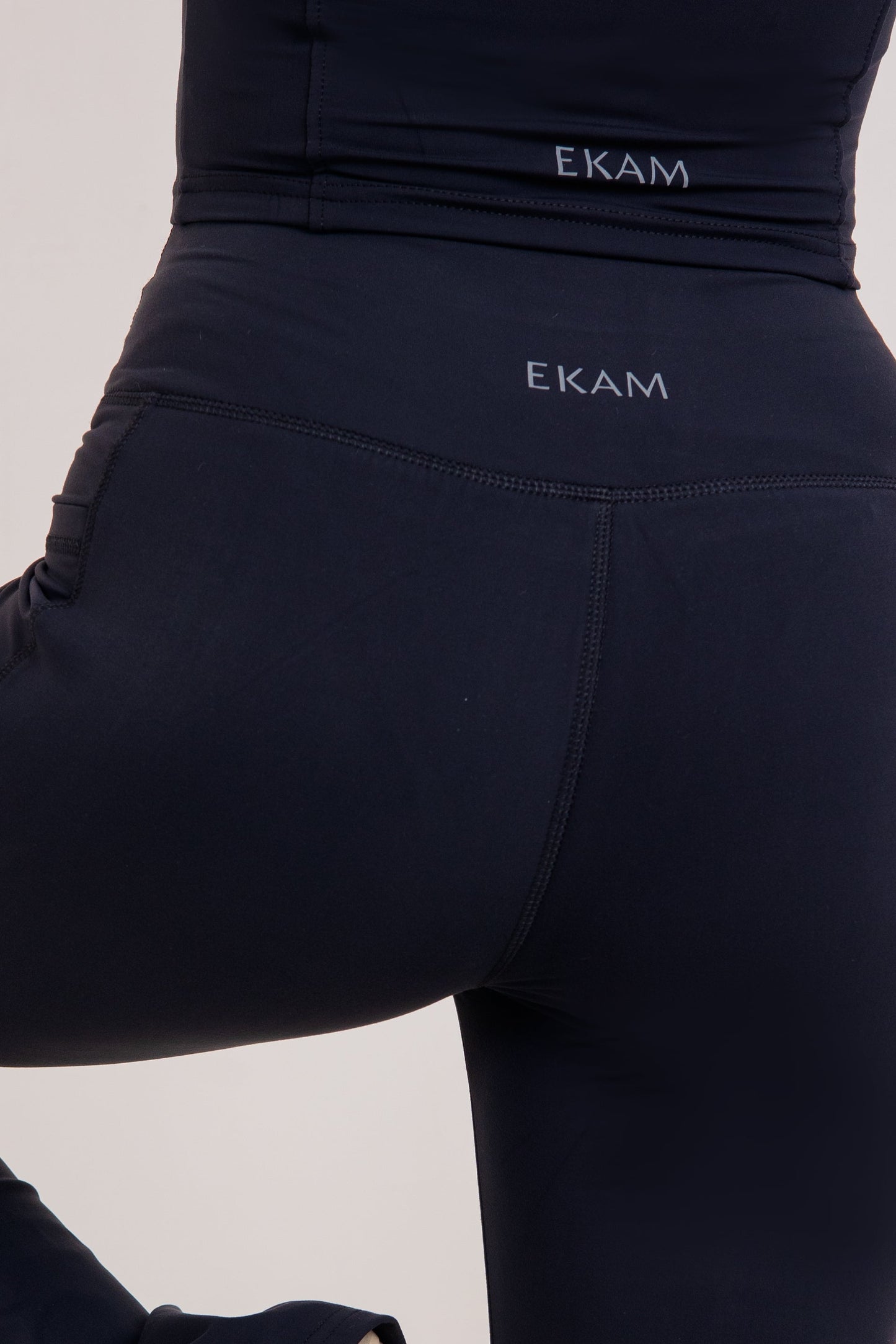 Jala Pant_Black Moonstruck