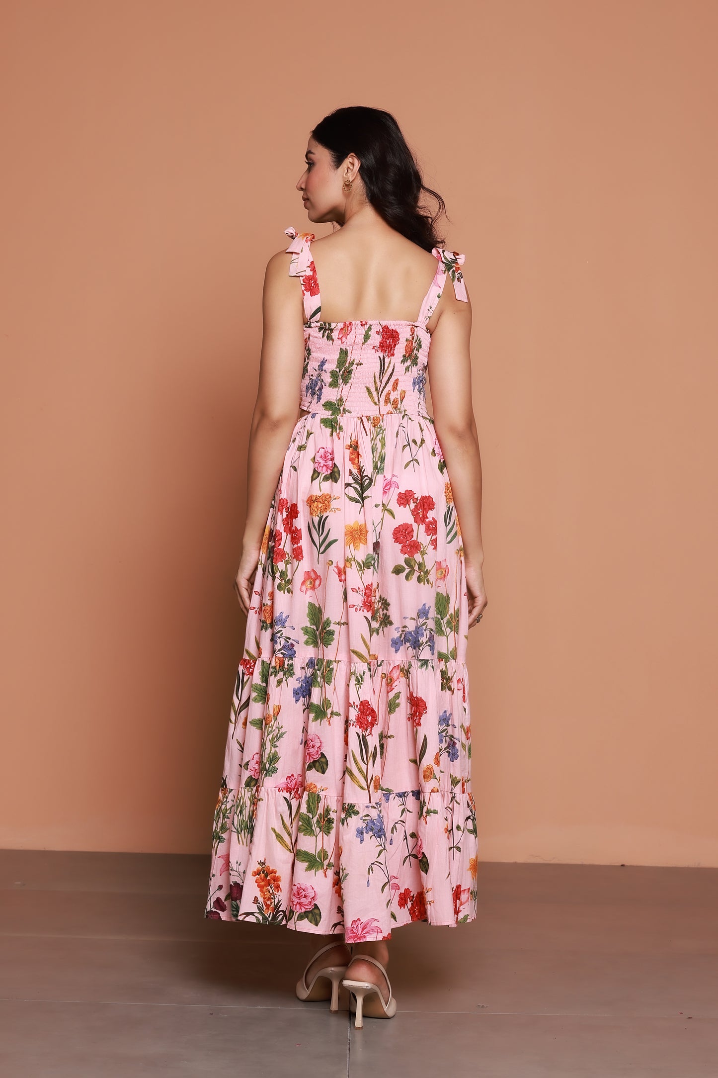 Peach floral tie knot strappy one side-cut maxi dress