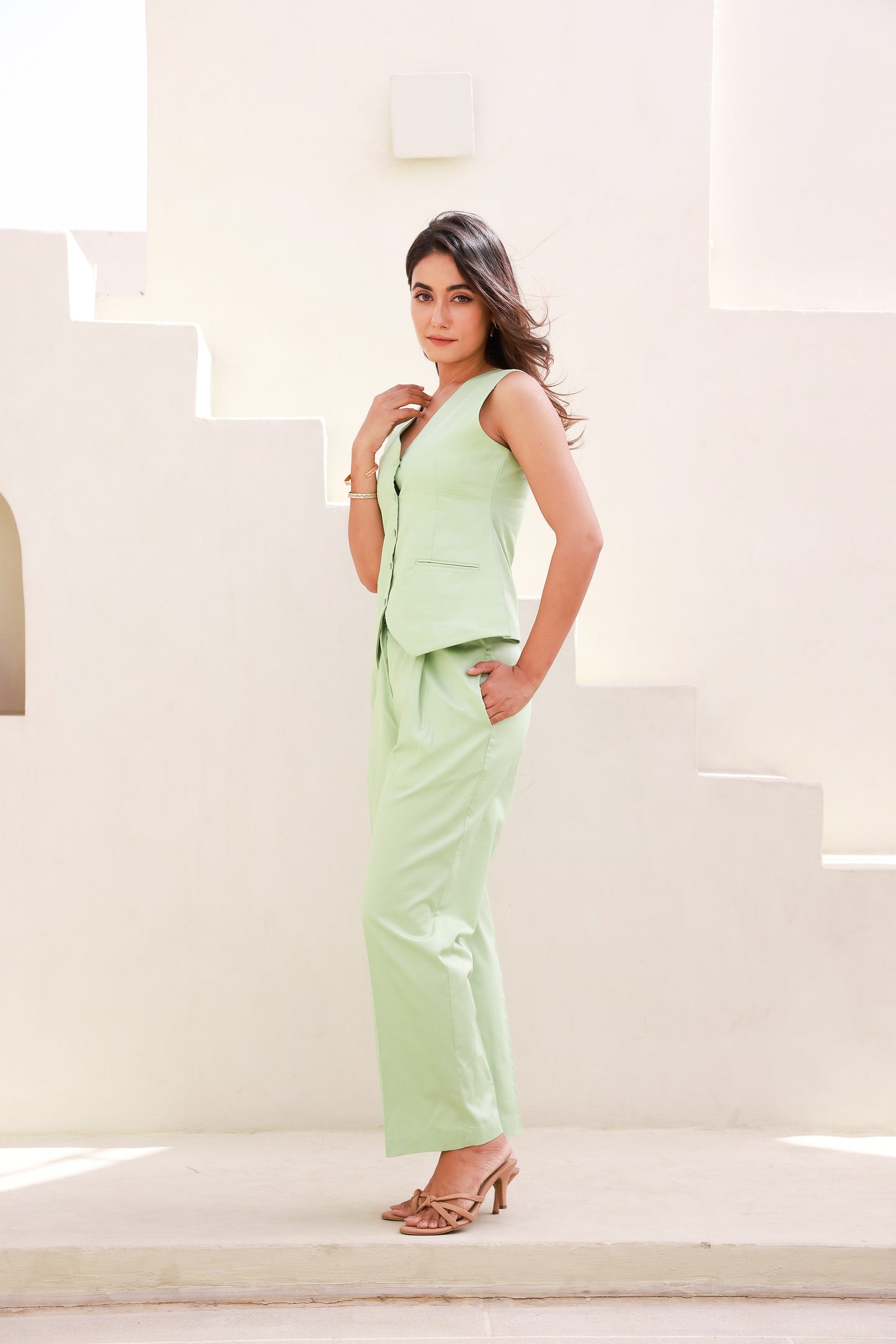 Straight Pants Set with Dull Green Waistcoat