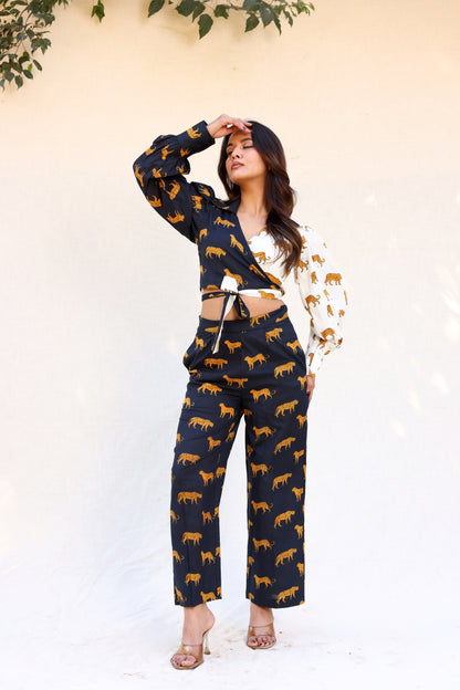 Tiger print overlapped tie knot crop top with pants set