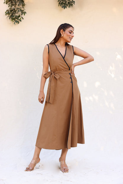 Sleeveless brown overlapping midi dress