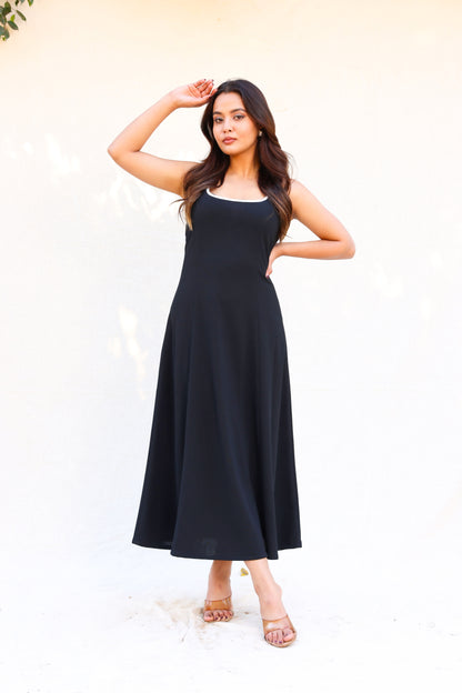 Contrast piping sleeveless dress