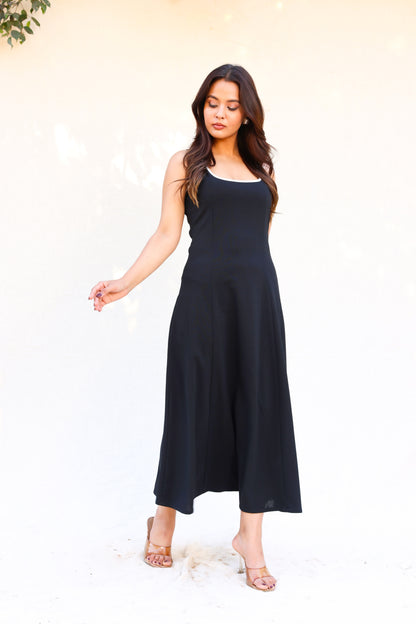 Contrast piping sleeveless dress