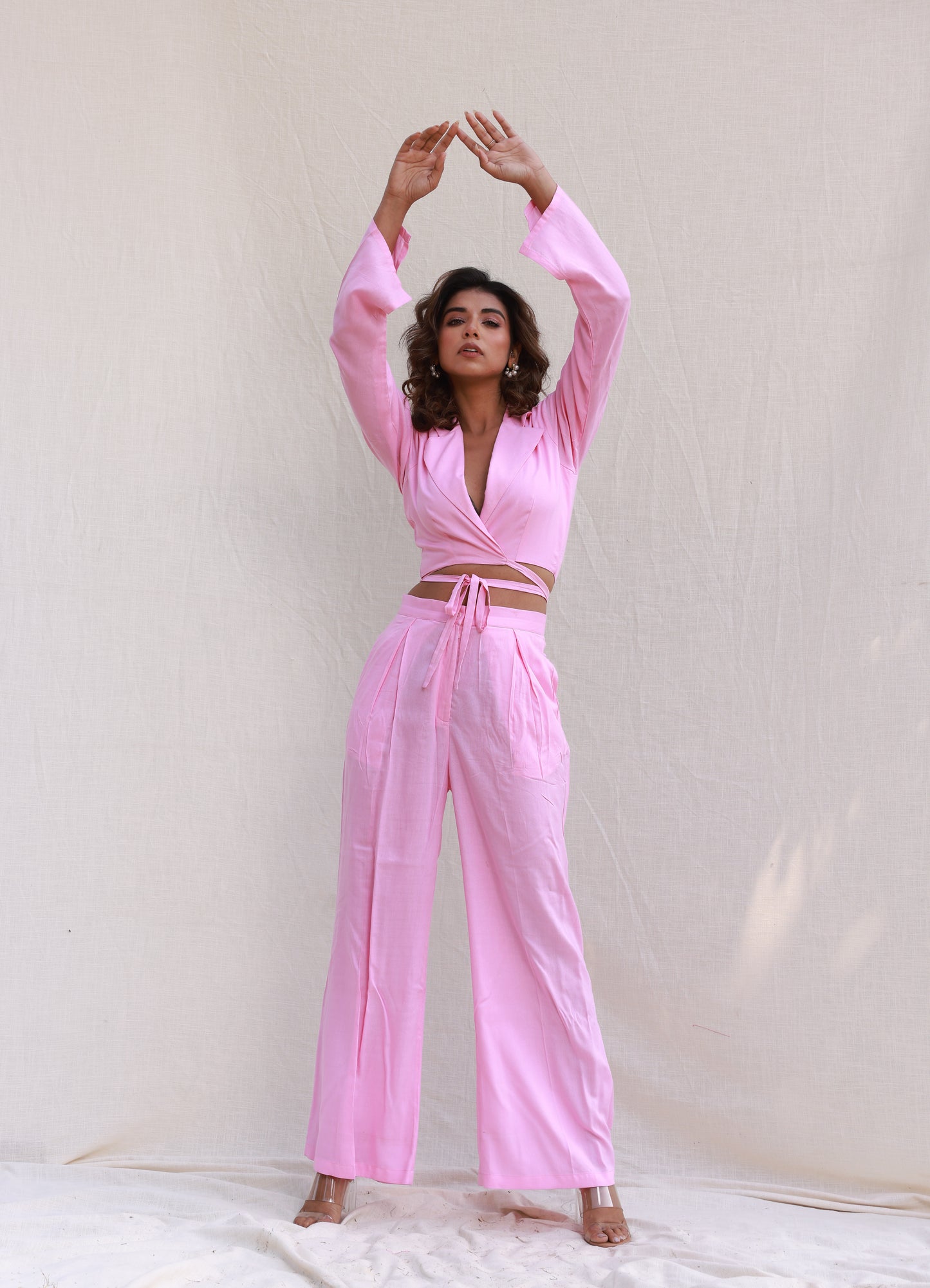 Light pink cropped jacket with comfort fit pants