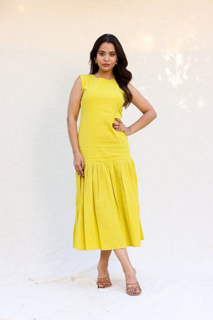 Sleeveless midi dress