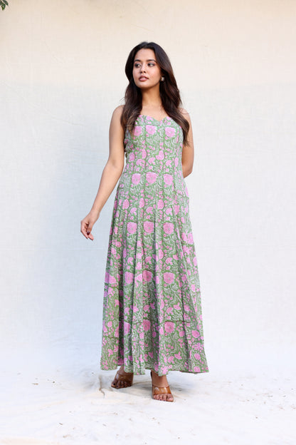 Sweetheart neck strappy maxi dress