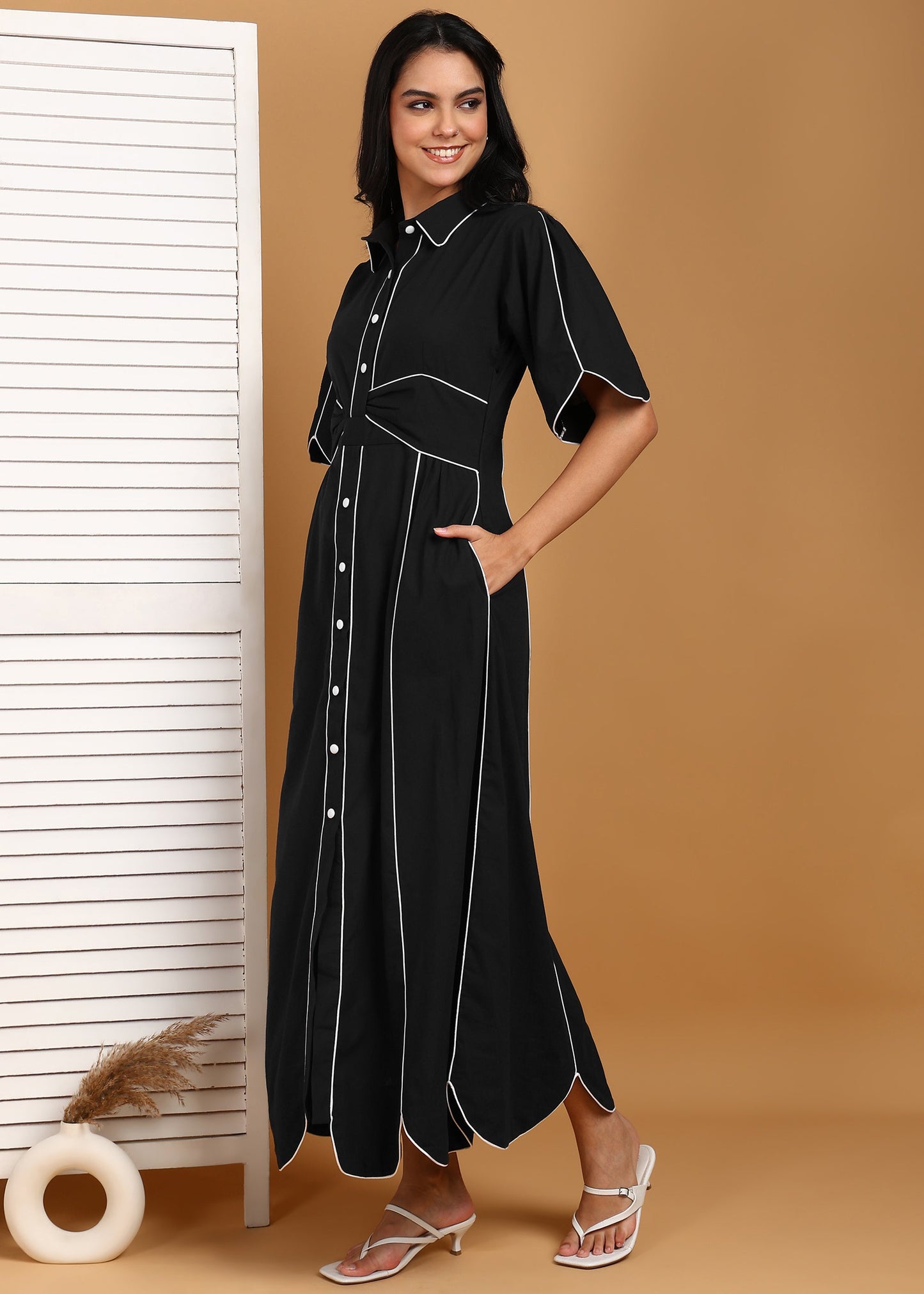 contrast stitch shirt dress Avec Les Filles Women's Blanket Stitch Spread Collar Mini Dress - Ice Blue