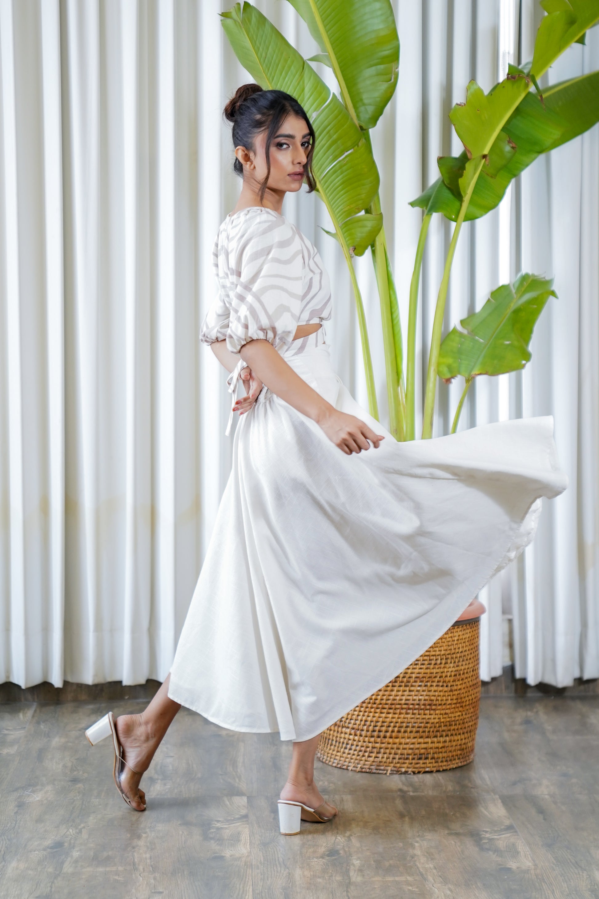 Buy Off-white Skirt with Tie Knot Crop Top Co-Ord Set – Moonstruck