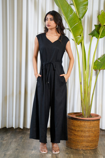 Loose fit black dori belted jumpsuit