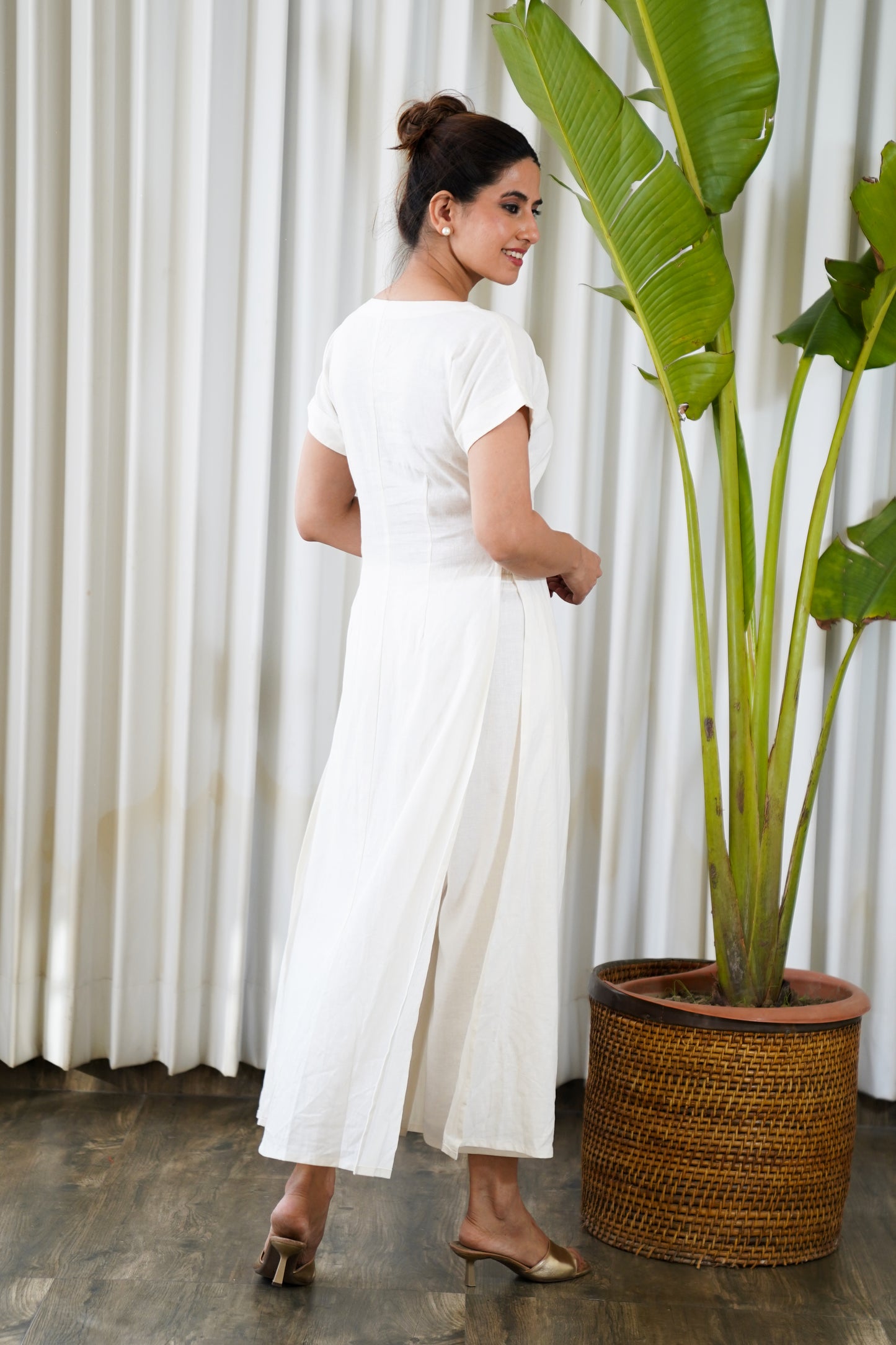 White full length long slit kurti with straight pants set