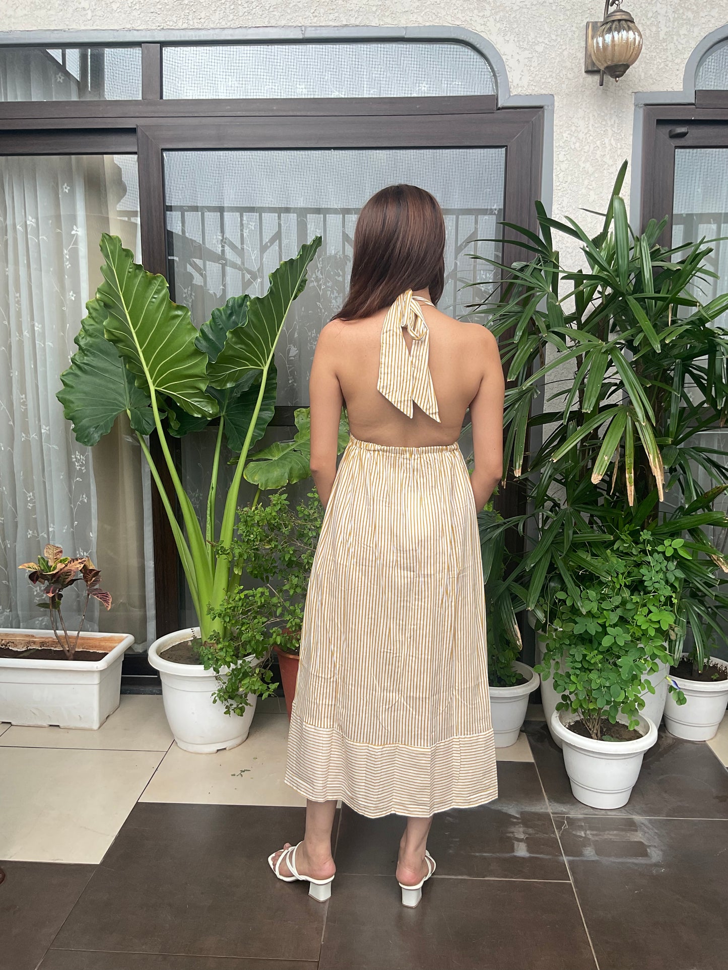 Halter-neck A-line Maxi Dress