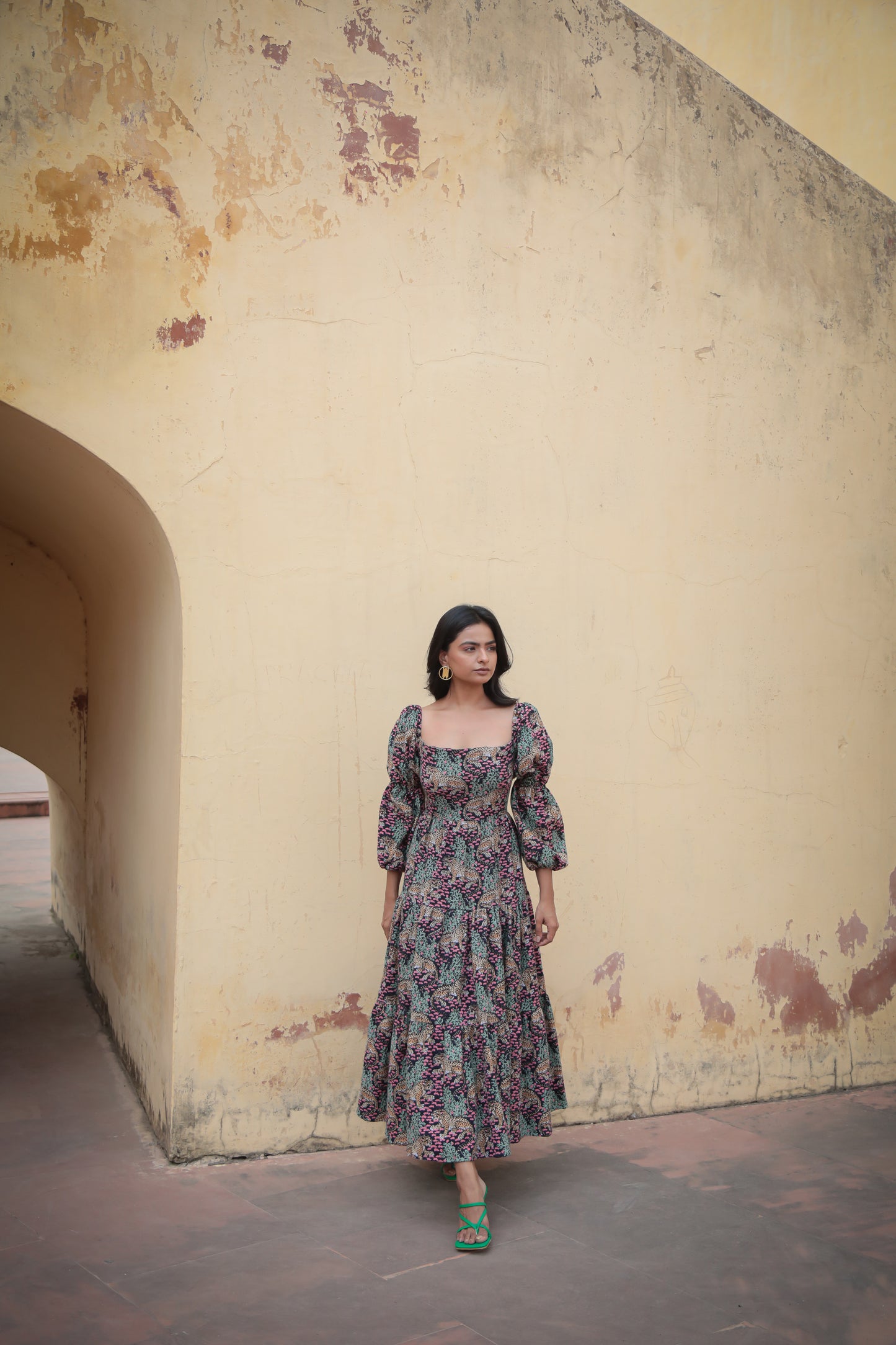 Tiger print back tie knot tier maxi dress