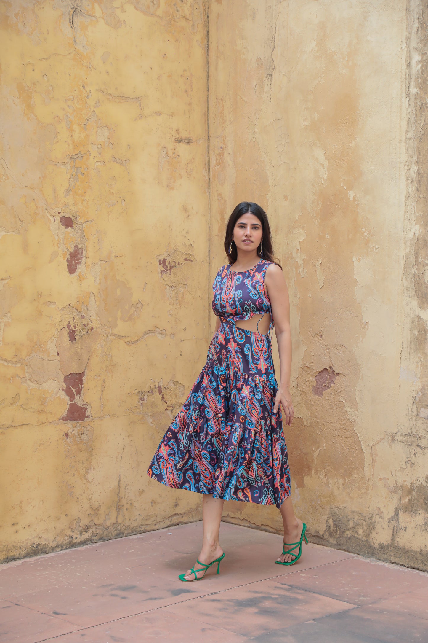 One side waist cut-out purple paisley cotton printed dress