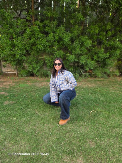 Patch pocket blue quilted jacket