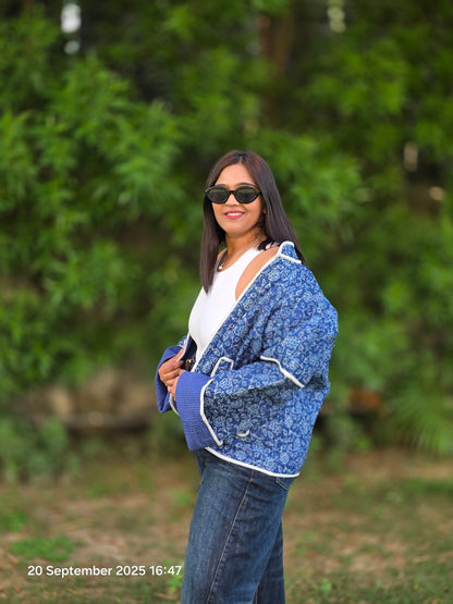 Contrast white piping dark blue quilted jacket