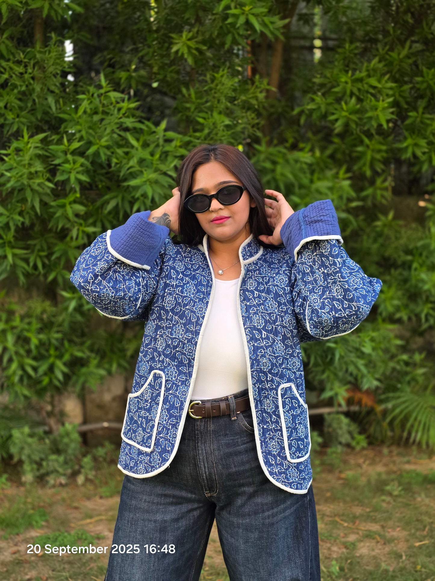 Contrast white piping dark blue quilted jacket