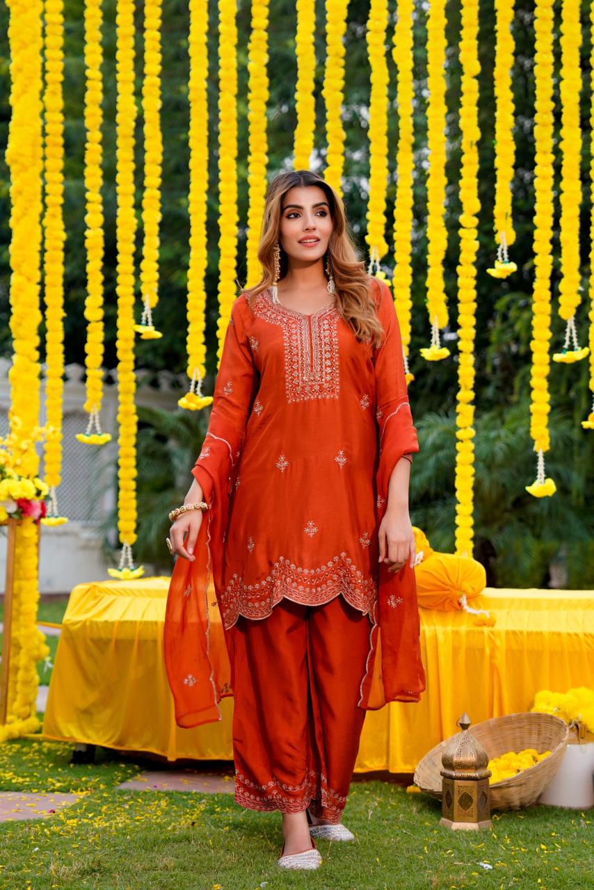 Deep Orange Scallop Hem Kurta with Pants Set