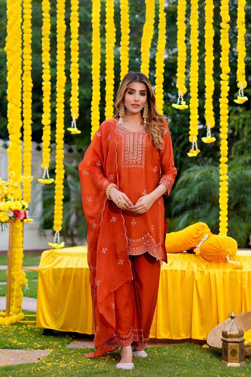 Deep Orange Scallop Hem Kurta with Pants Set