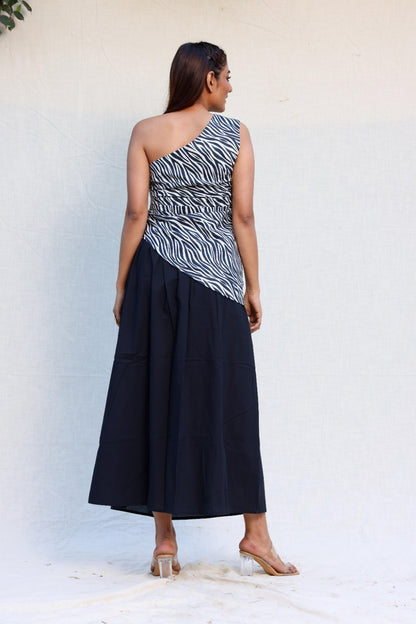 Black skirt with one shoulder zebra print top set